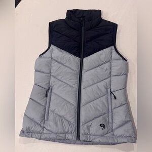 Mountain Hardwear Puffer Vest Gray Black Lightweight Zip Vest Women’s